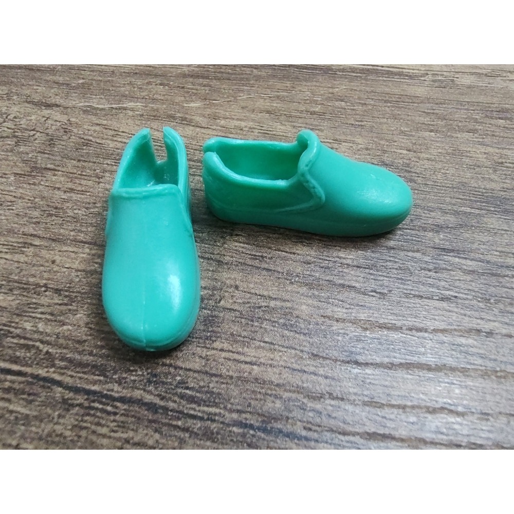 Barbie Doll Teen Sister Skipper Turquoise Loafers Shoes Flat Feet Z35
